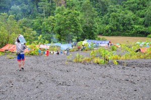 Raban bansa asal ti betan ba tapak empang jalai sida di Baram