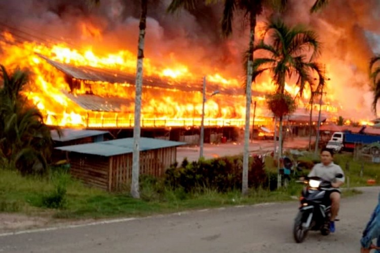 Horrifying blaze was left unchecked (NST)